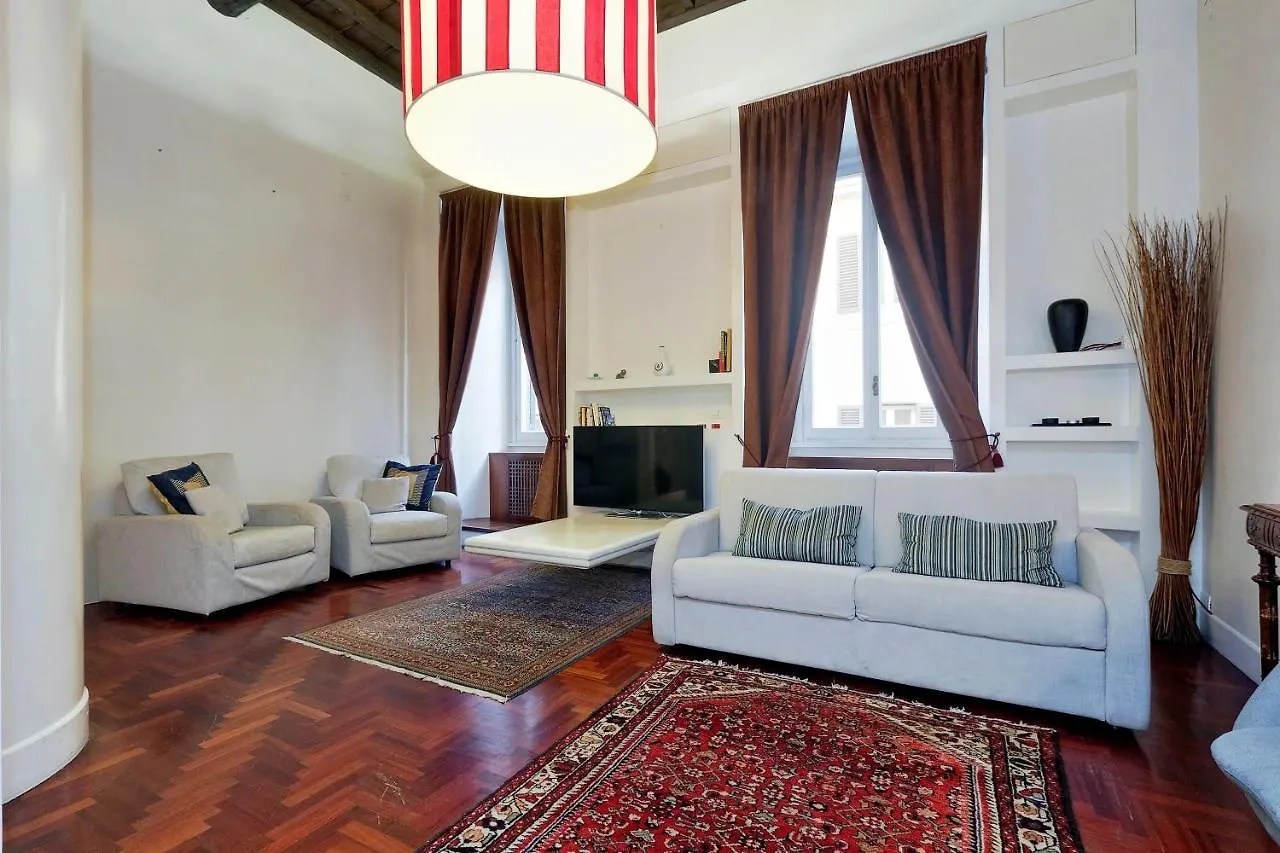 Pantheon Family Junior Suite Rome